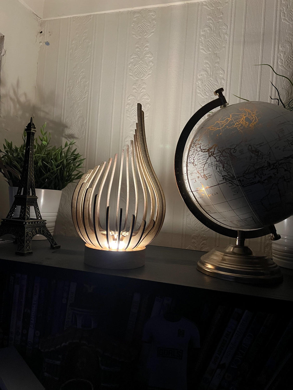 Decorative Candle Night Light Lamp for Room Ambience -Battery Powered