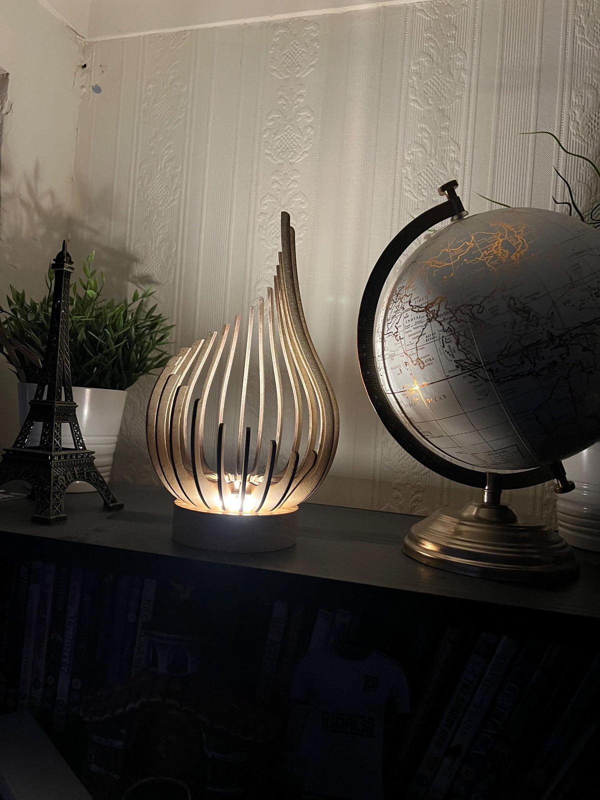 Decorative Candle Night Light Lamp for Room Ambience -Battery Powered